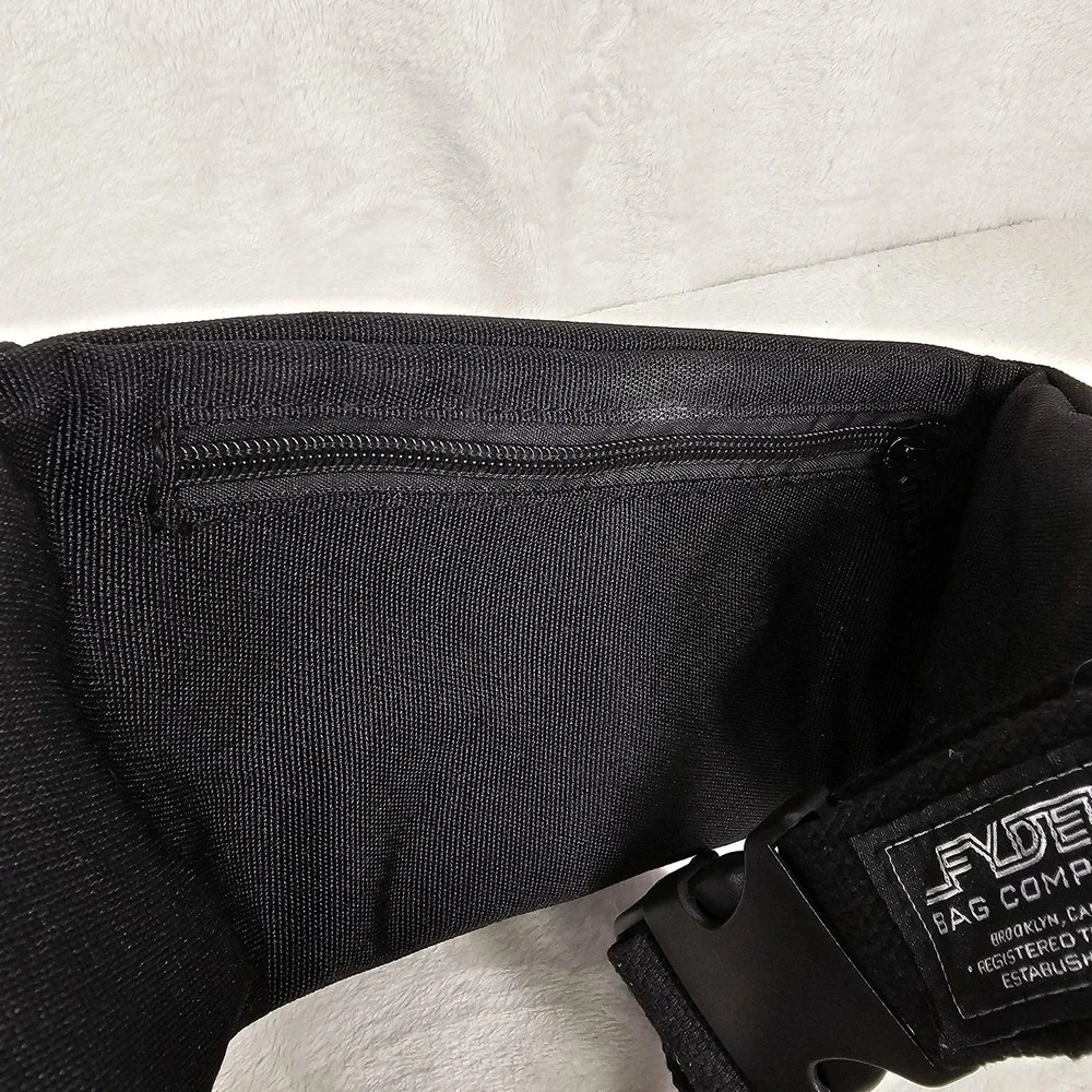 Jack Daniel's Cooler Bag Fydelity Old No 7 3-Can Lunch Pack Adjustable Strap‎